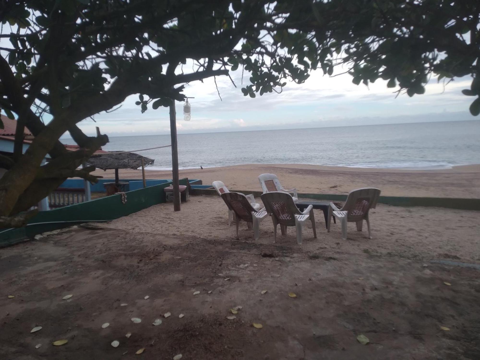 Happy Beach Safari Retreat ฮัมบานโตตา ห้อง รูปภาพ